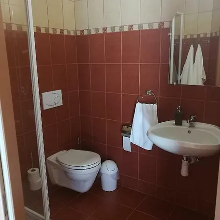 Miklós és étterem Inn Matraterenye