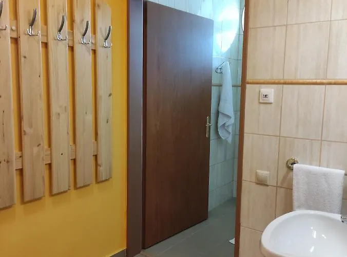 Fogadó Miklós és étterem Matraterenye